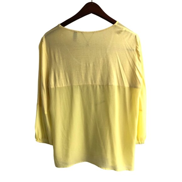 BKE -WOMENS RHINESTONE EMBELLISHMENT PULLOVER CREW NECK LONG SLEEVE SIZE LARGE - Picture 2 of 6